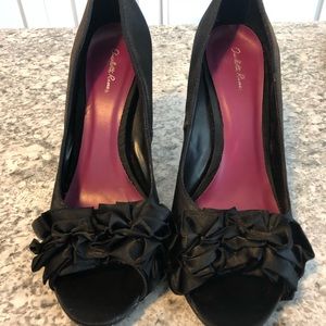 Black peep toe heels